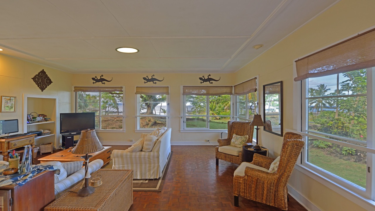 Photo of Livingroom in Hilo