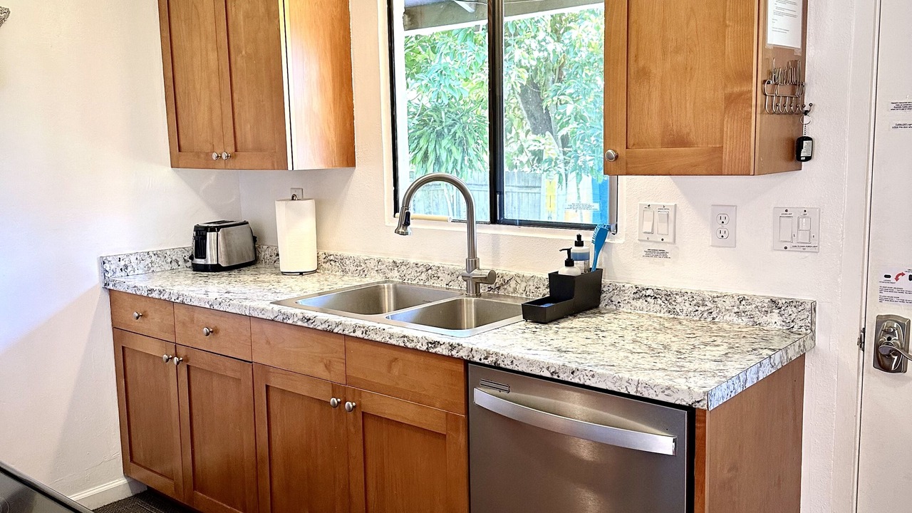 Photo of Kitchen in Haiku