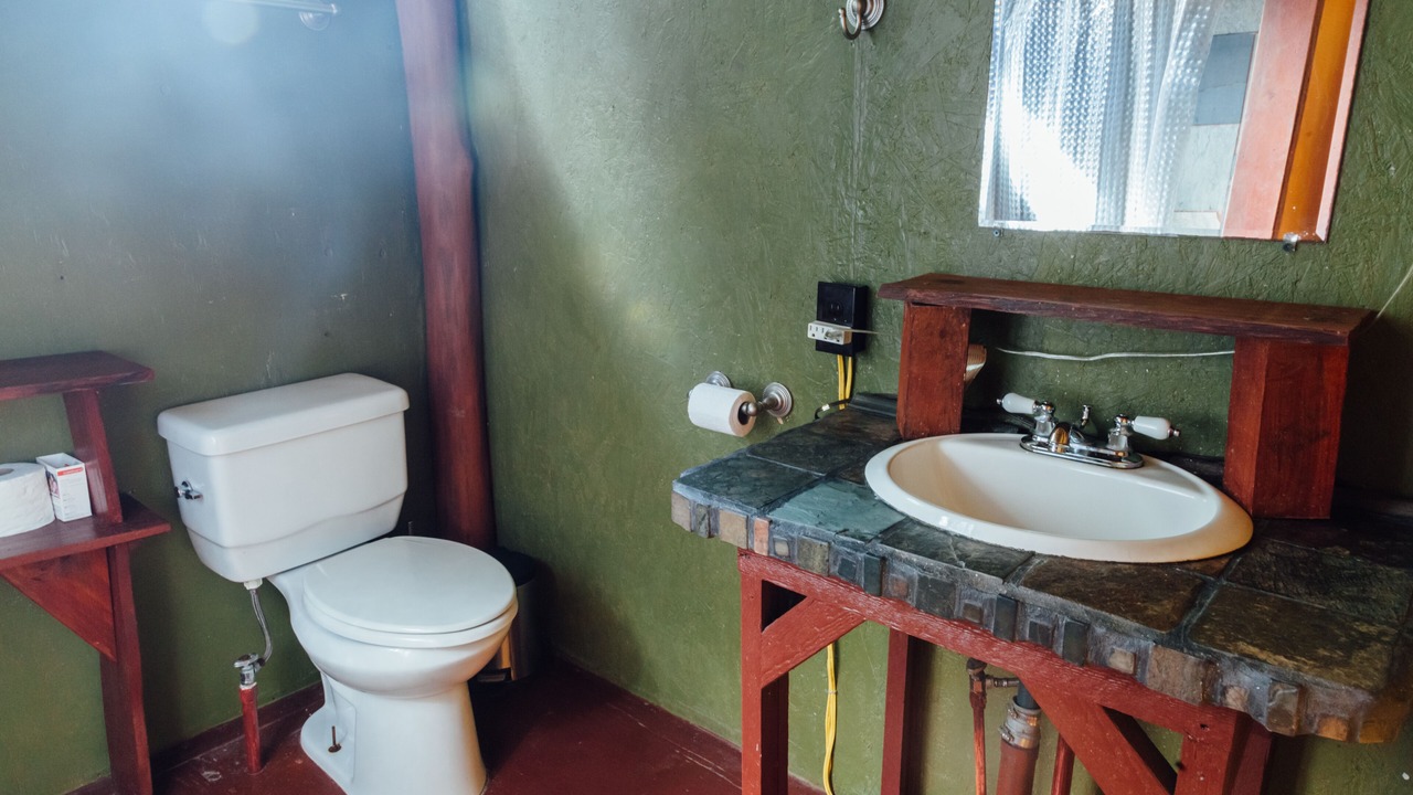 Photo of Bathroom in Kehena