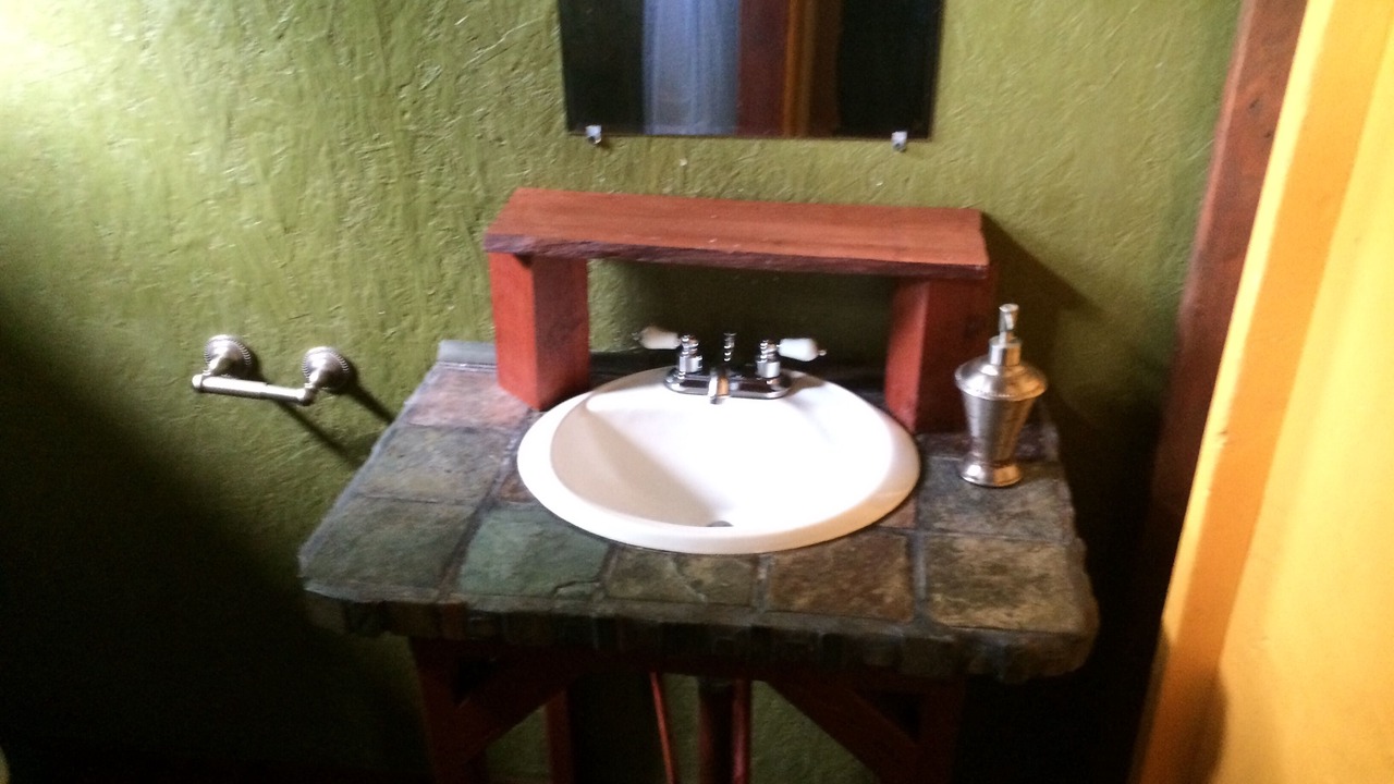 Photo of Bathroom in Kehena