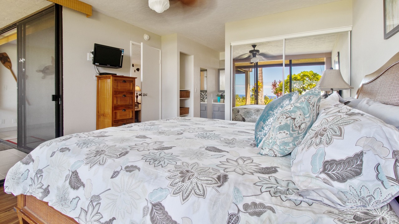Photo of Bedroom in Keauhou
