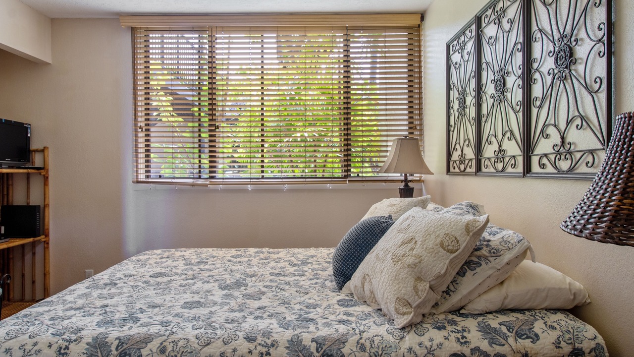 Photo of Bedroom in Keauhou