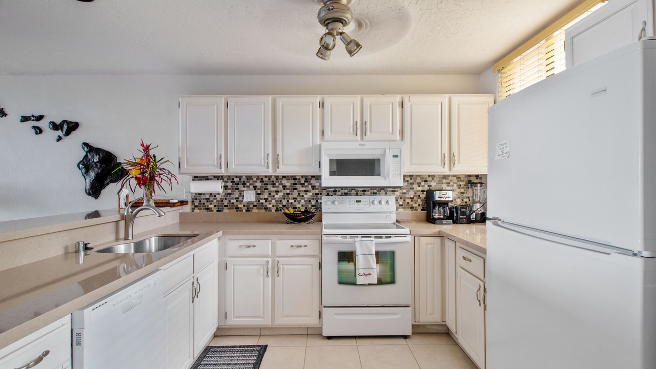 Photo of Kitchen in Keauhou