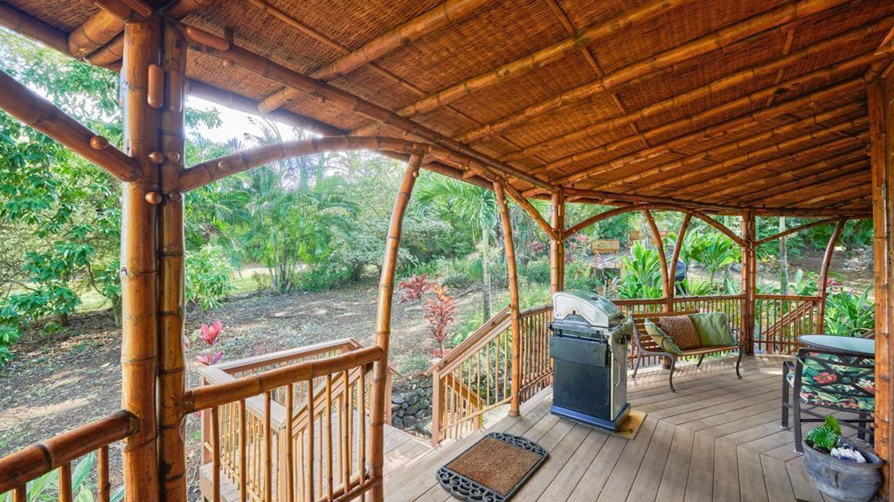 Photo of Patio Balcony in Pauwela