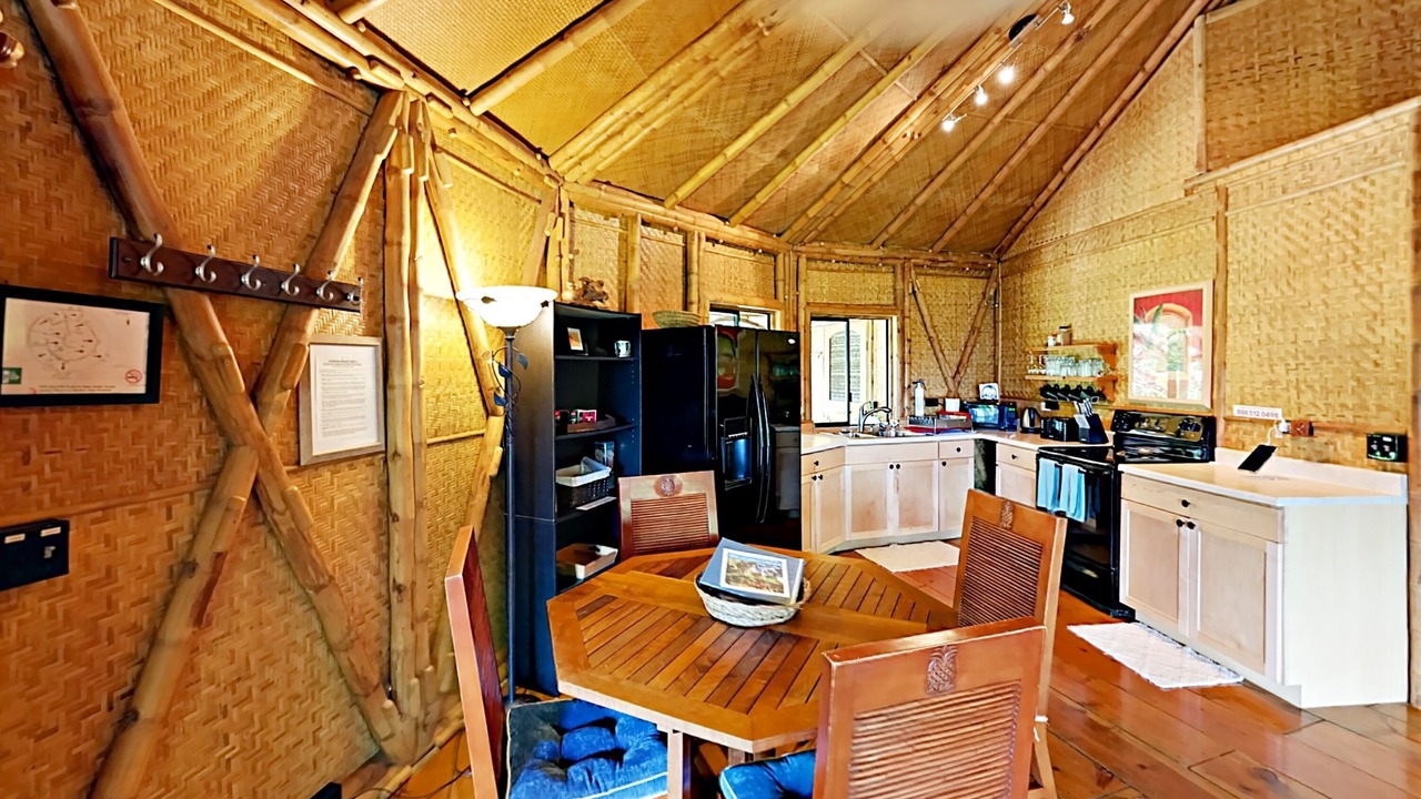 Photo of Kitchen in Pauwela