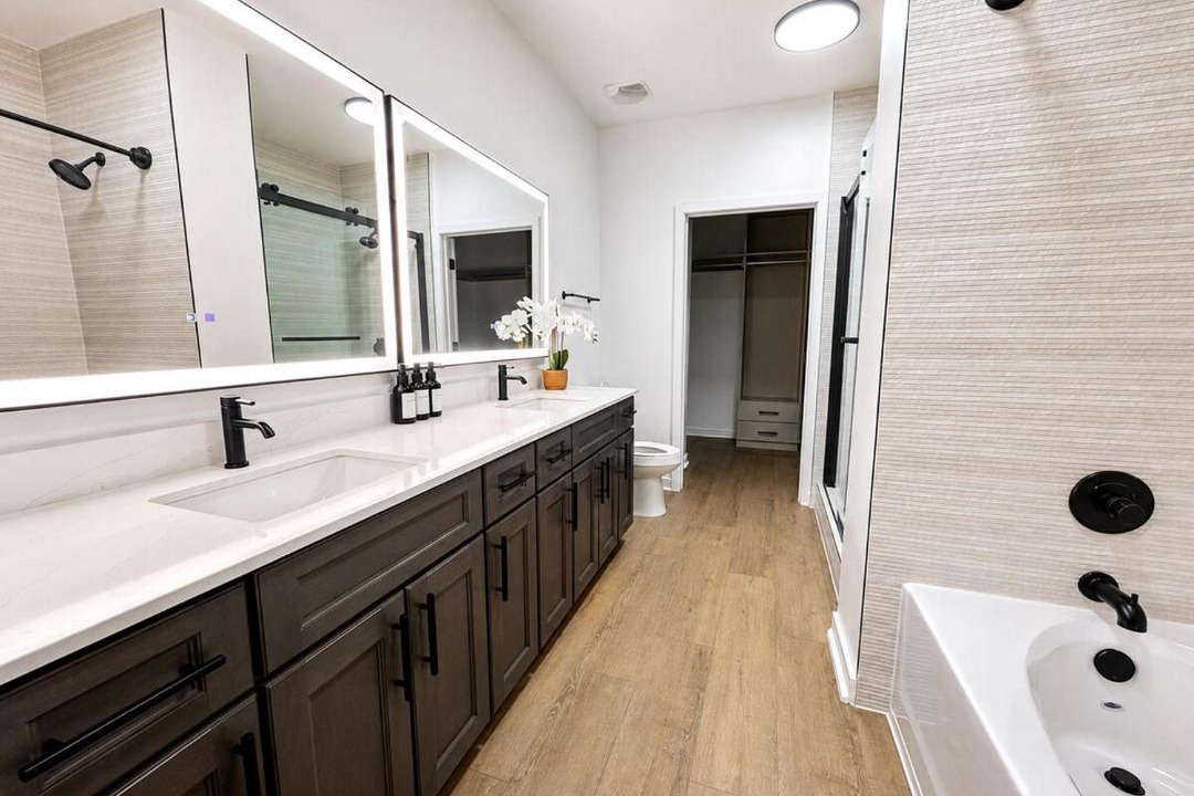 Photo of Bathroom in Cherry