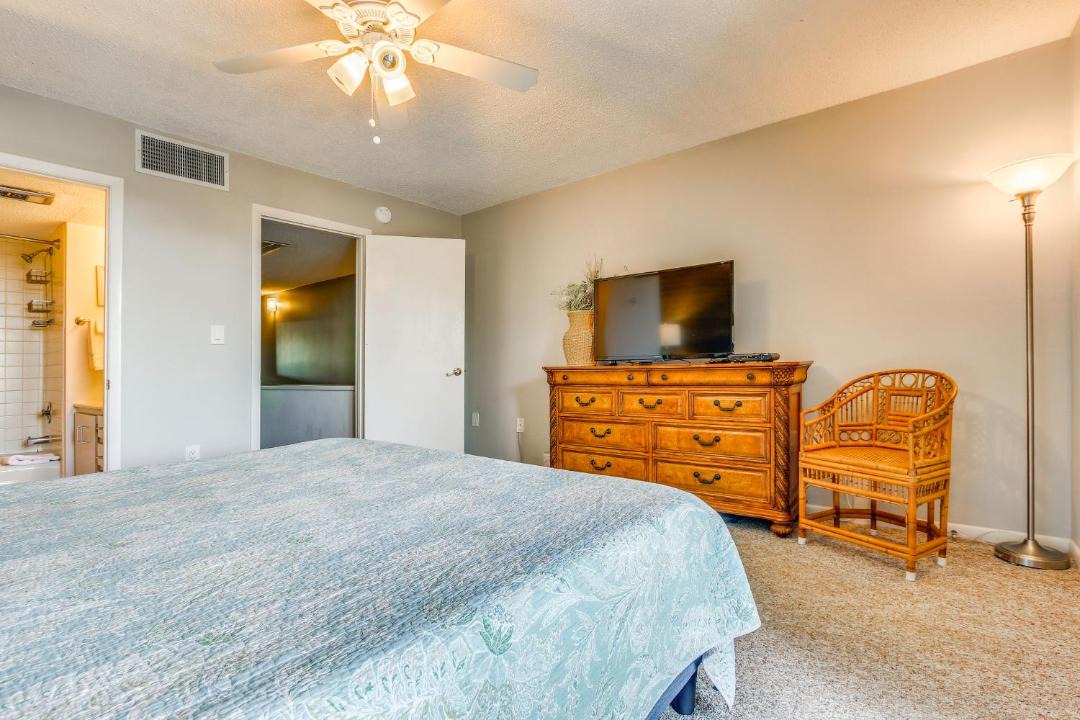 Photo of Bedroom in Folly Field