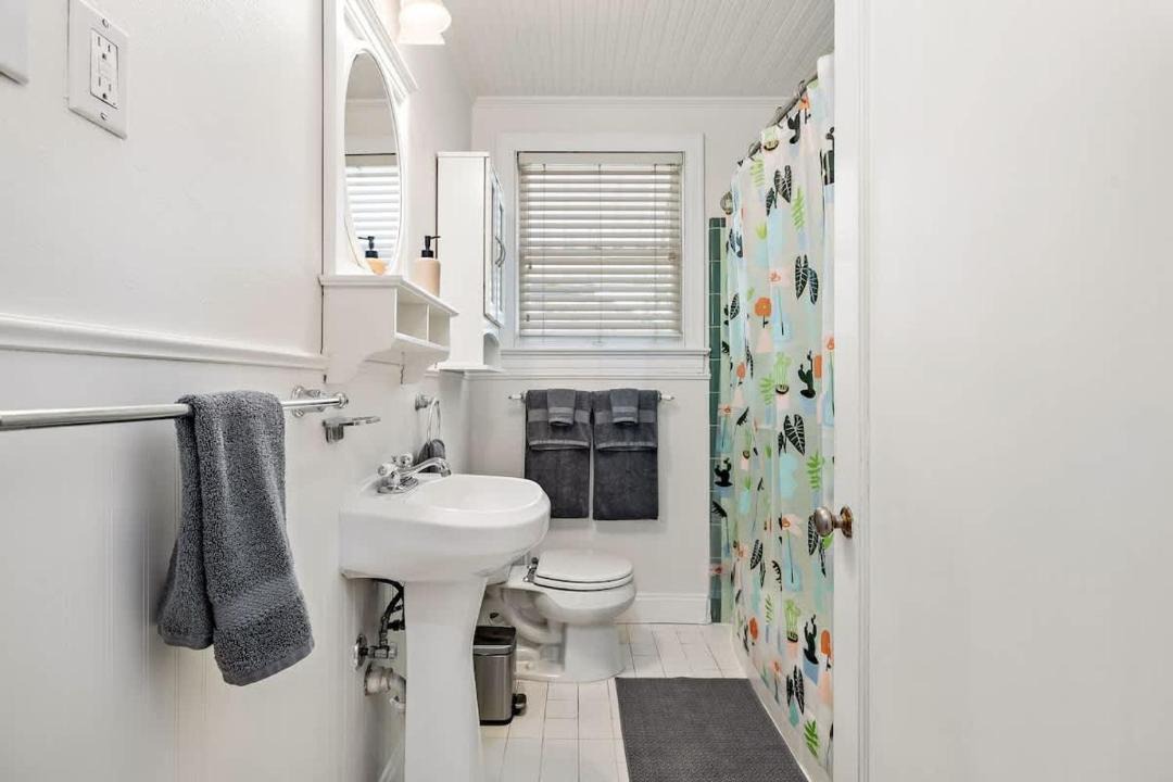 Photo of Bathroom in Zilker