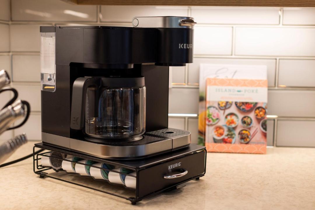 Photo of Kitchen in Makaha Valley