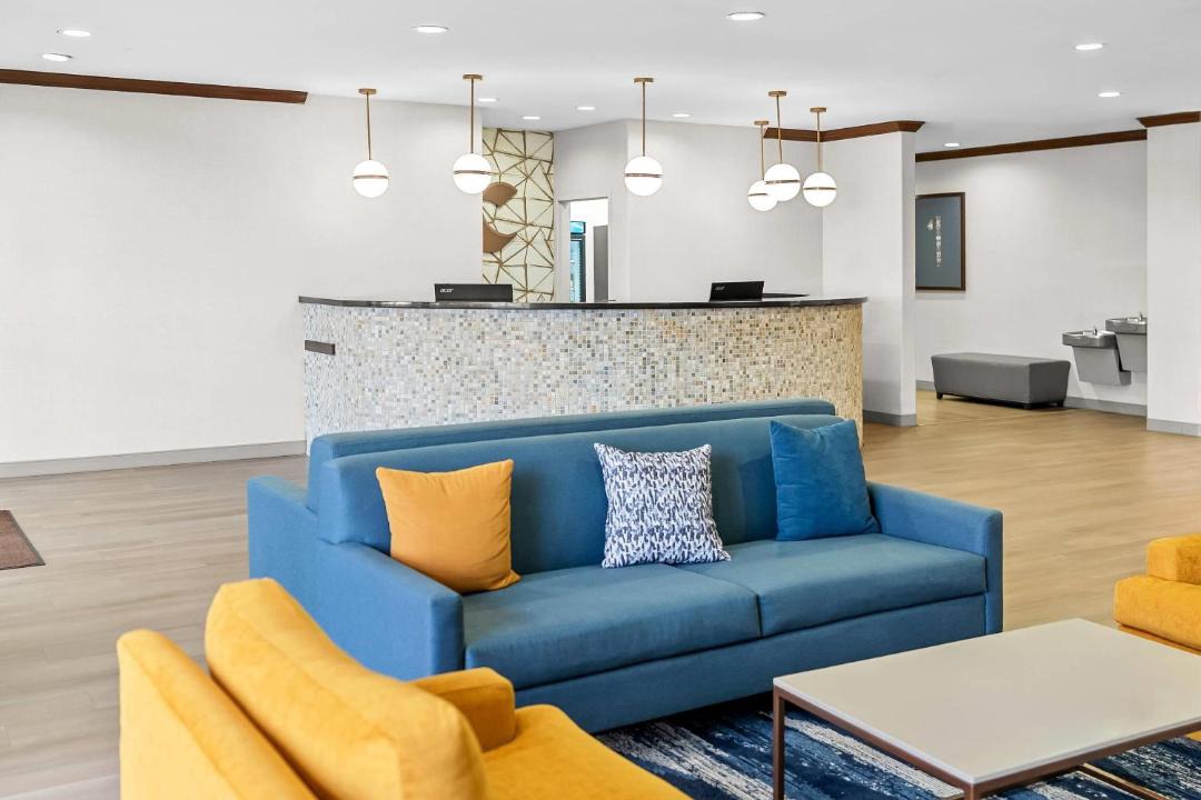 Photo of Livingroom in Simpsonville