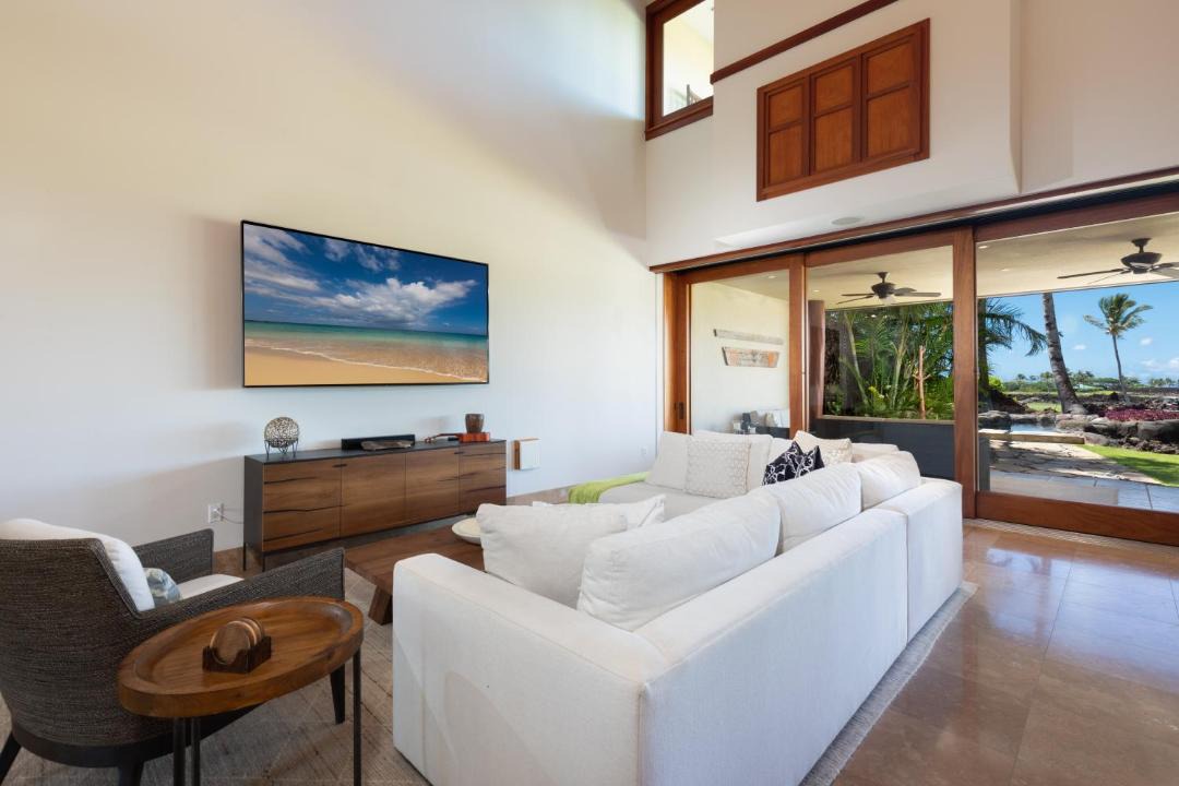 Photo of Livingroom in Waikoloa