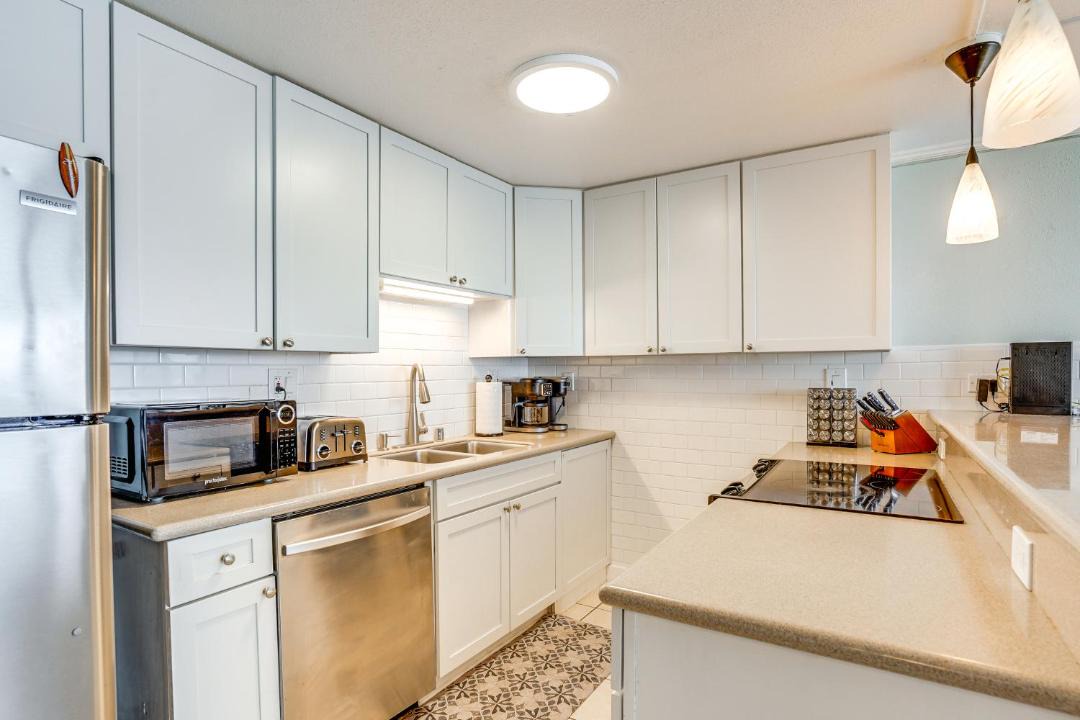 Photo of Kitchen in Punaluu
