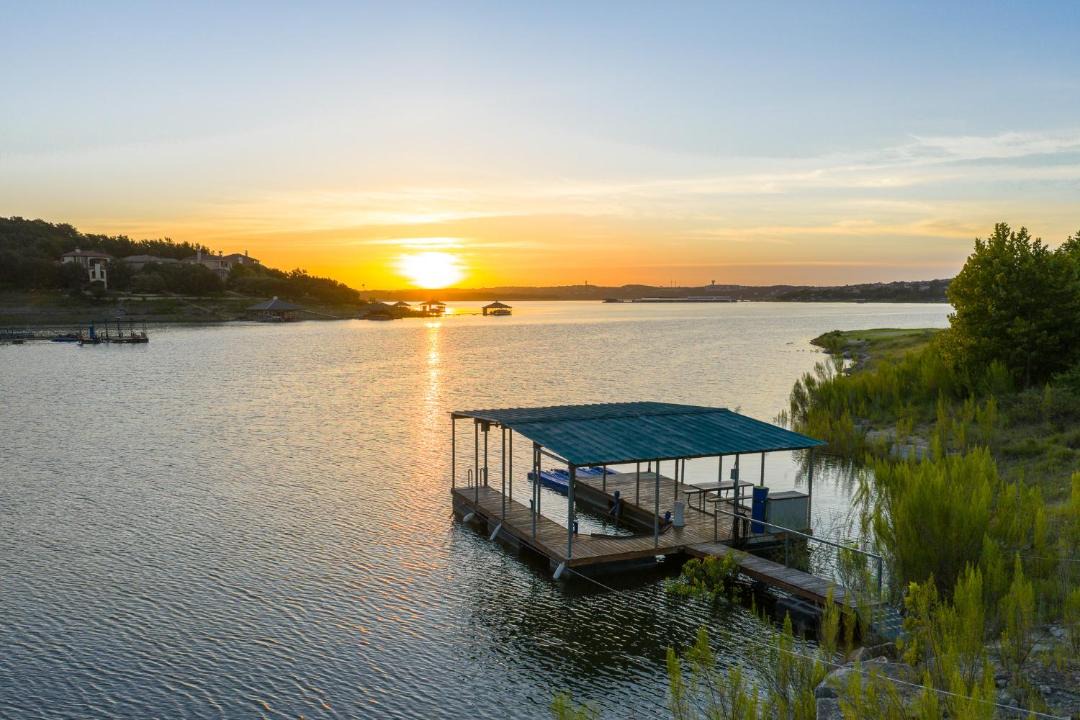 Photo of Others in Waterford On Lake Travis