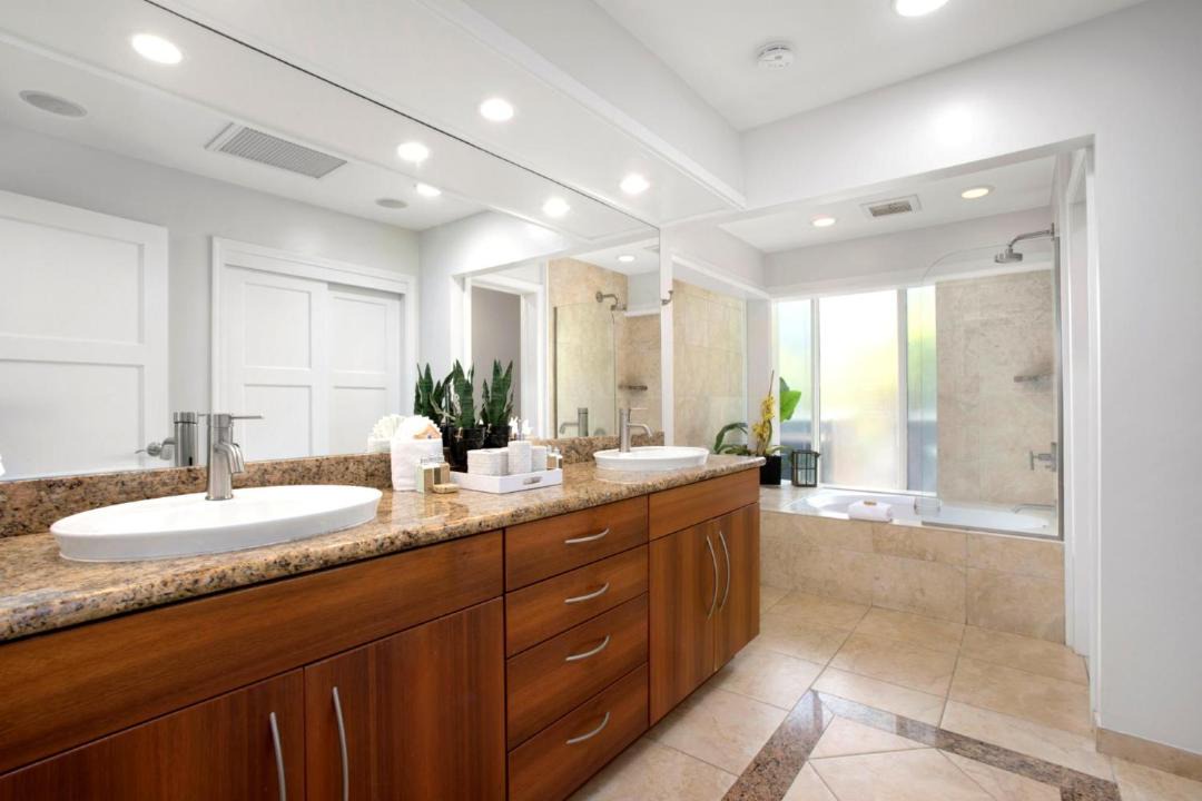 Photo of Bathroom in Napili