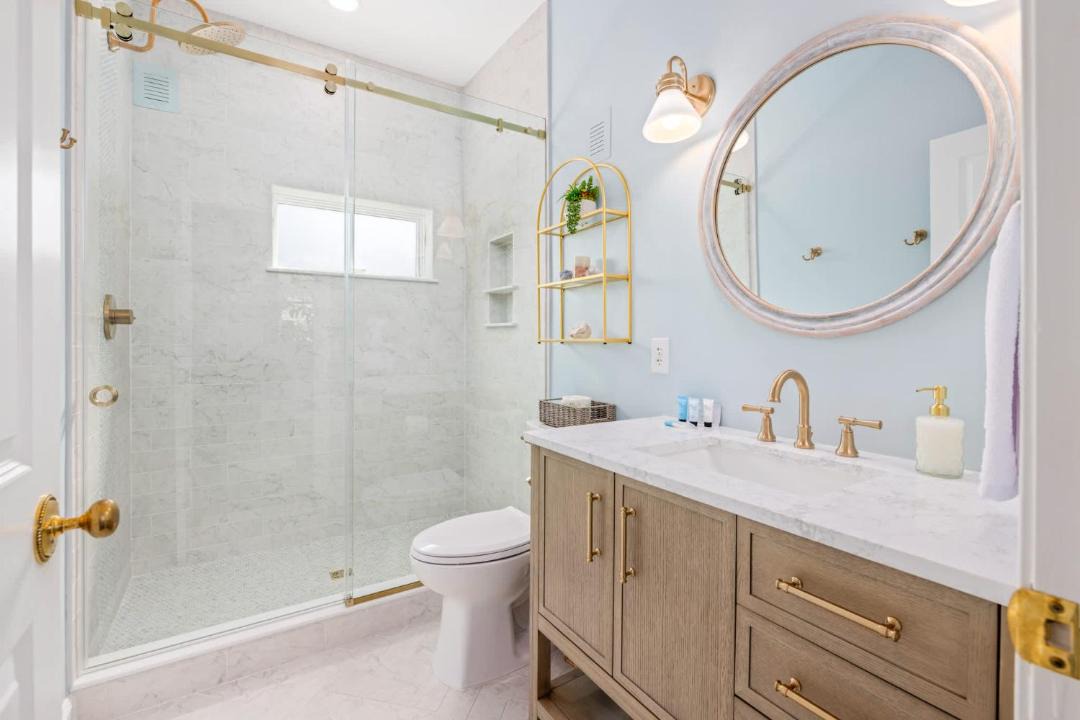 Photo of Bathroom in Cannonborough Elliotborough