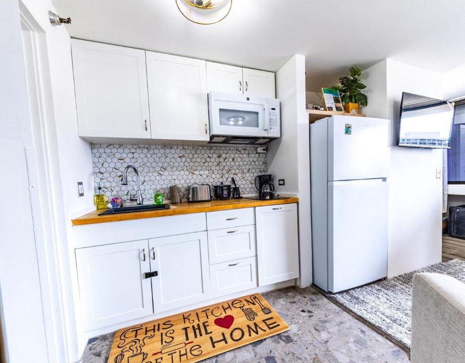 Photo of Kitchen in Waikiki