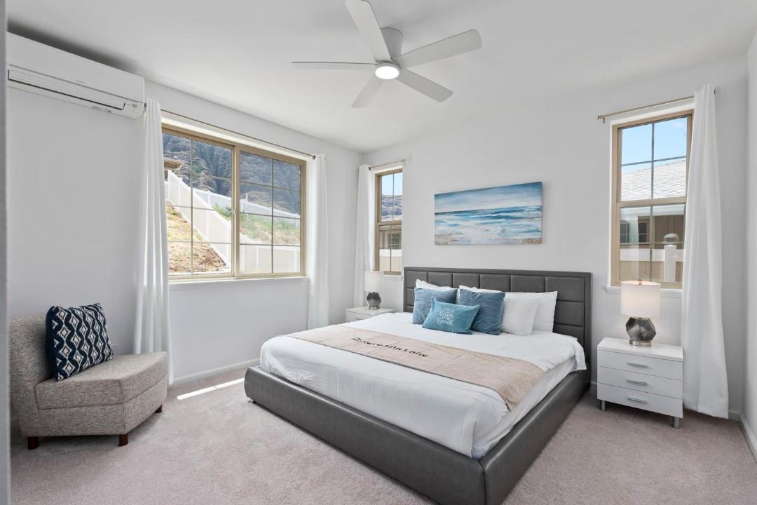 Photo of Bedroom in Makaha Valley