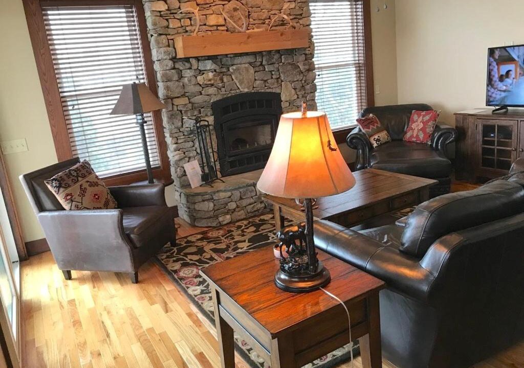 Photo of Livingroom in Blowing Rock