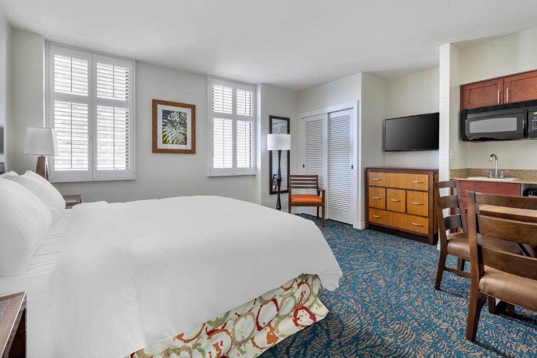 Photo of Bedroom in Waikiki