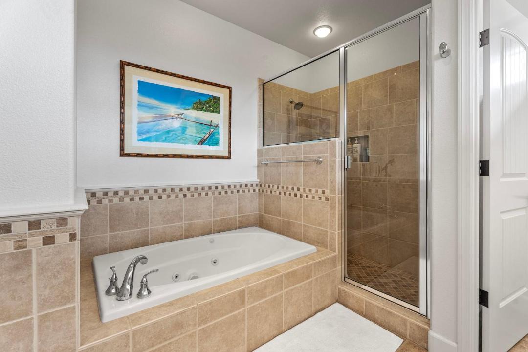 Photo of Bathroom in Kulalani