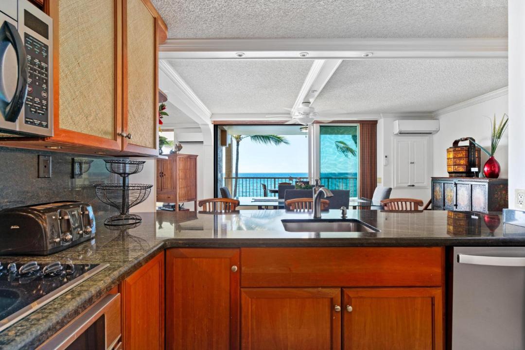 Photo of Kitchen in Historic Kailua Village