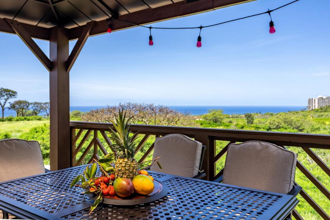 Photo of Patio Balcony in Makaha Valley