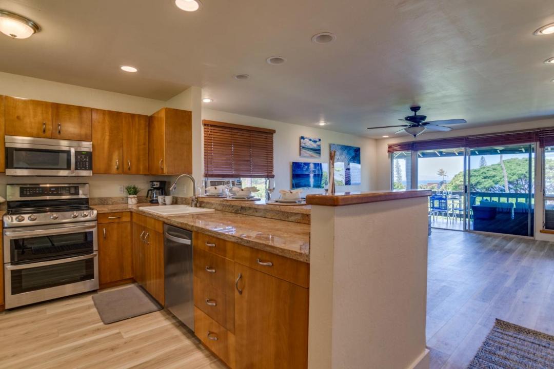 Photo of Kitchen in Kaanapali