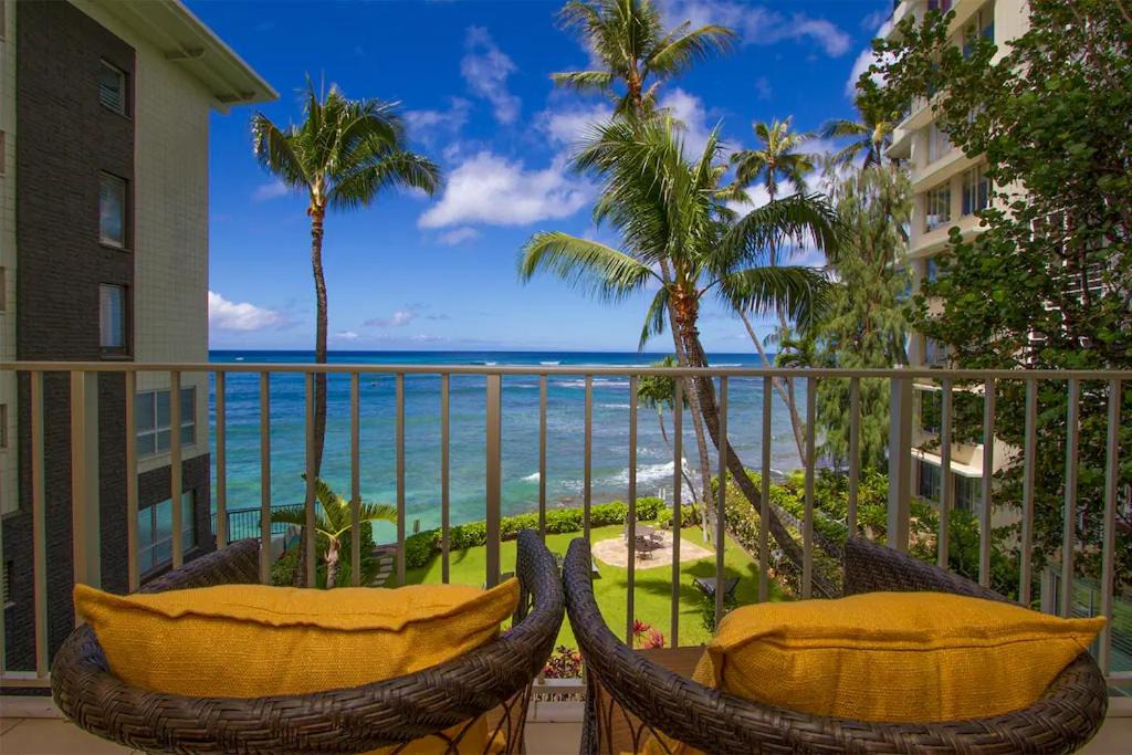 Photo of Patio Balcony in Diamond Head - Kapahulu - St. Louis