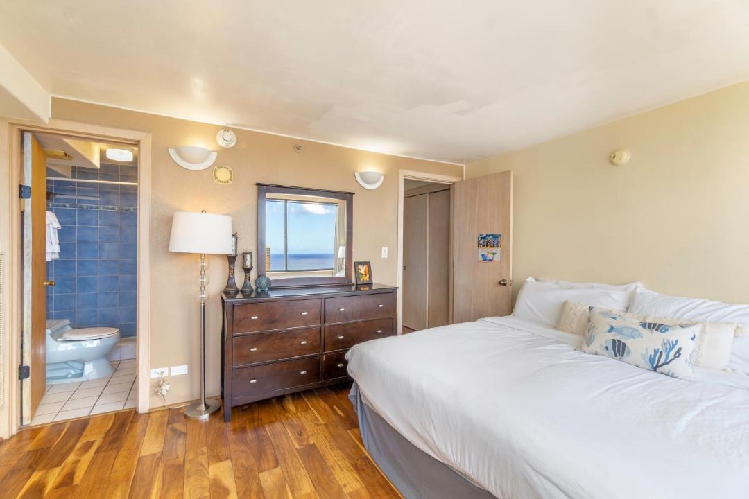 Photo of Bedroom in Waikiki