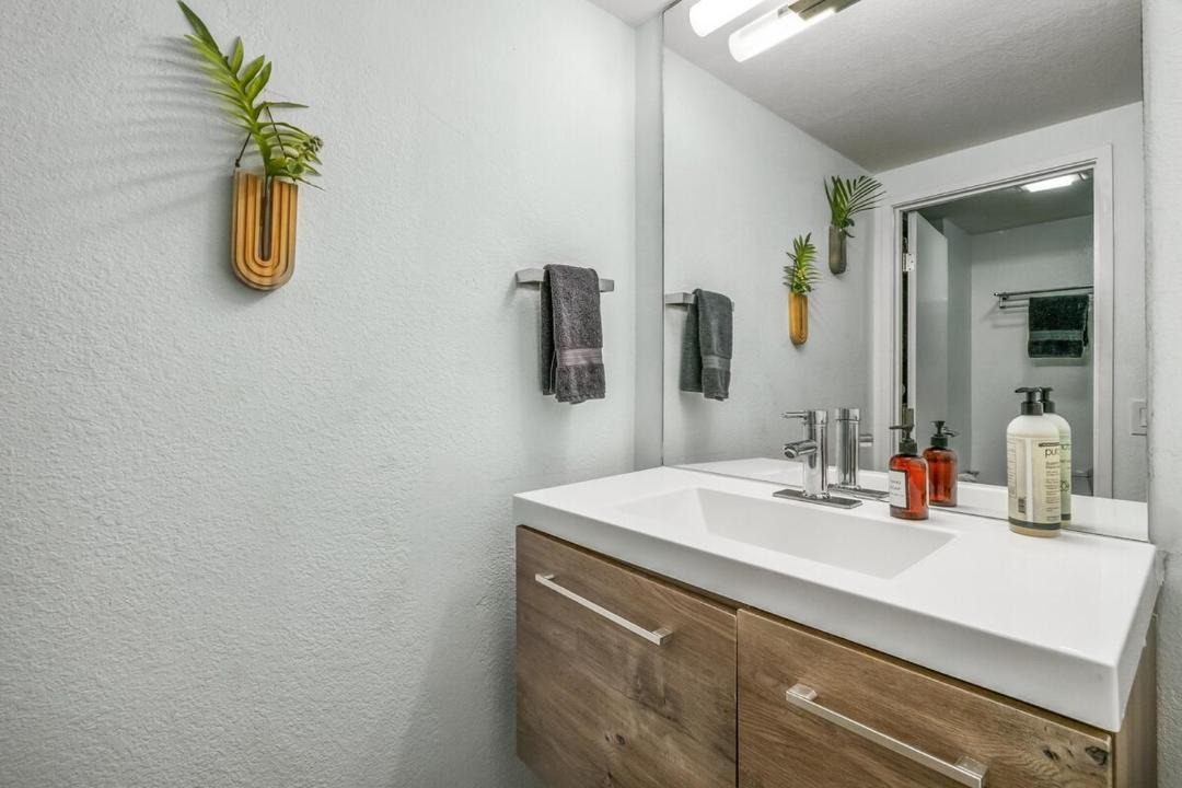 Photo of Bathroom in Princeville