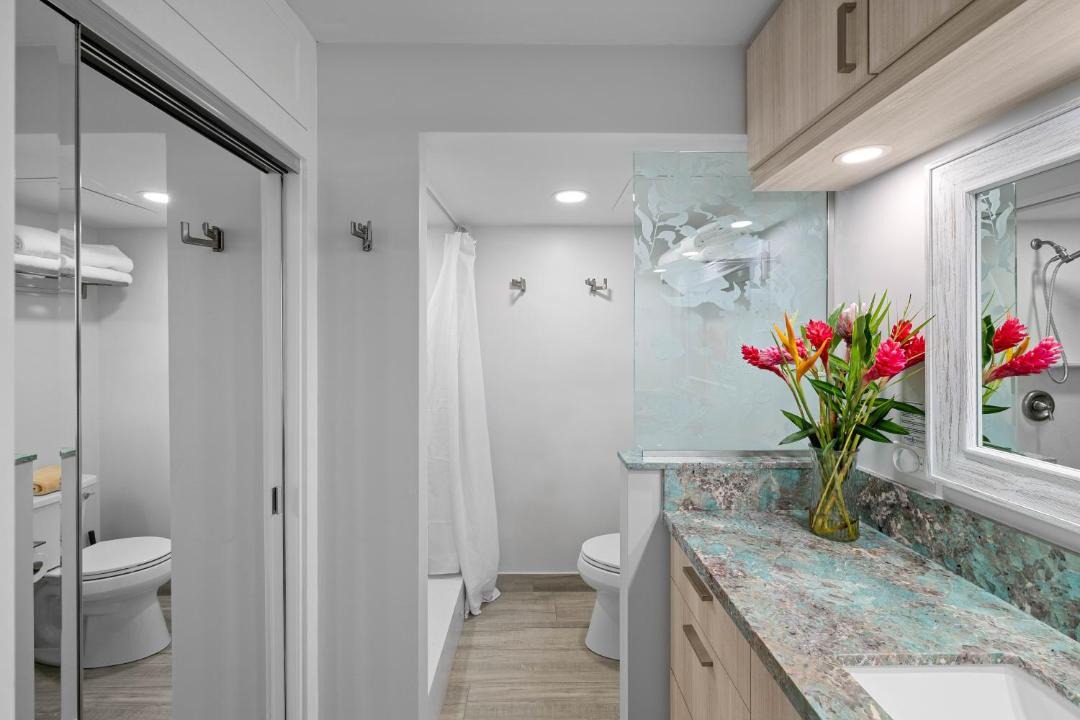 Photo of Bathroom in Napili