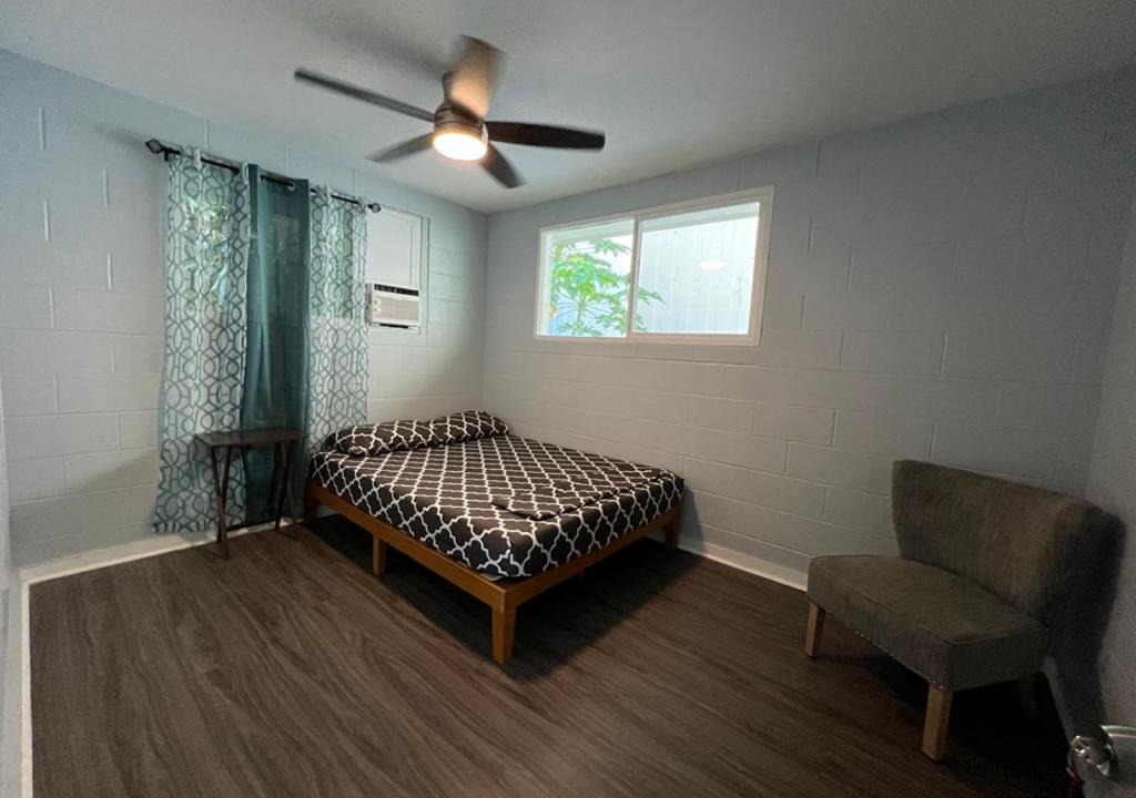 Photo of Bedroom in Waikiki