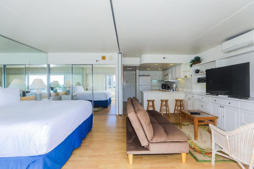 Photo of Bedroom in Waikiki