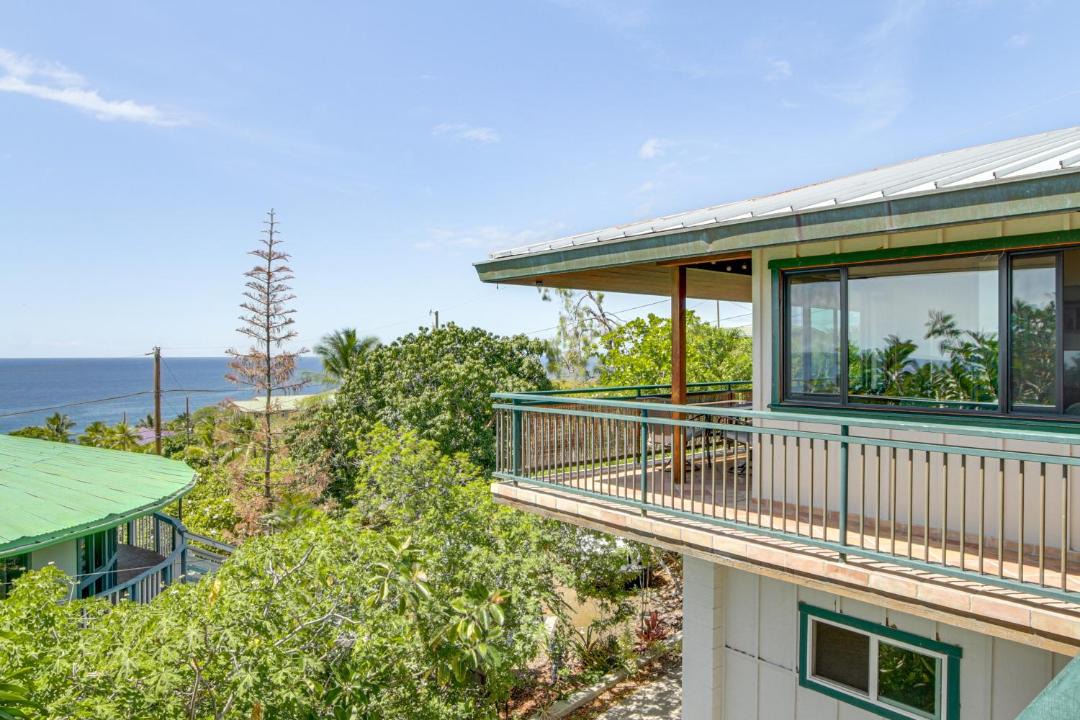 Photo of Patio Balcony in Kona Paradise
