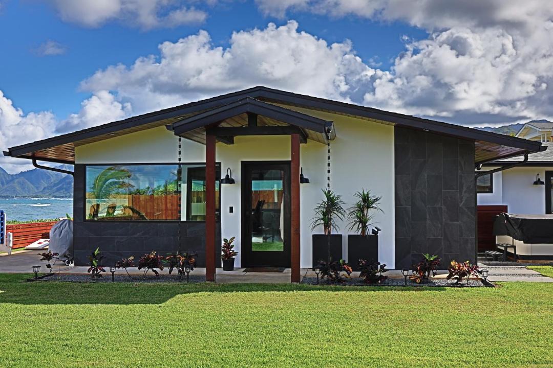 Photo of Others in Laie