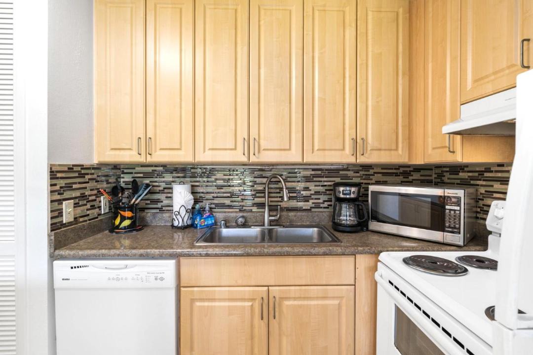 Photo of Kitchen in Kahuku