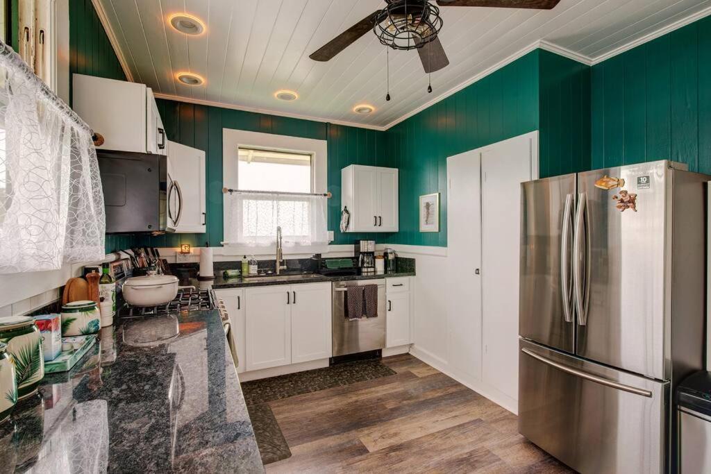 Photo of Kitchen in Hilo