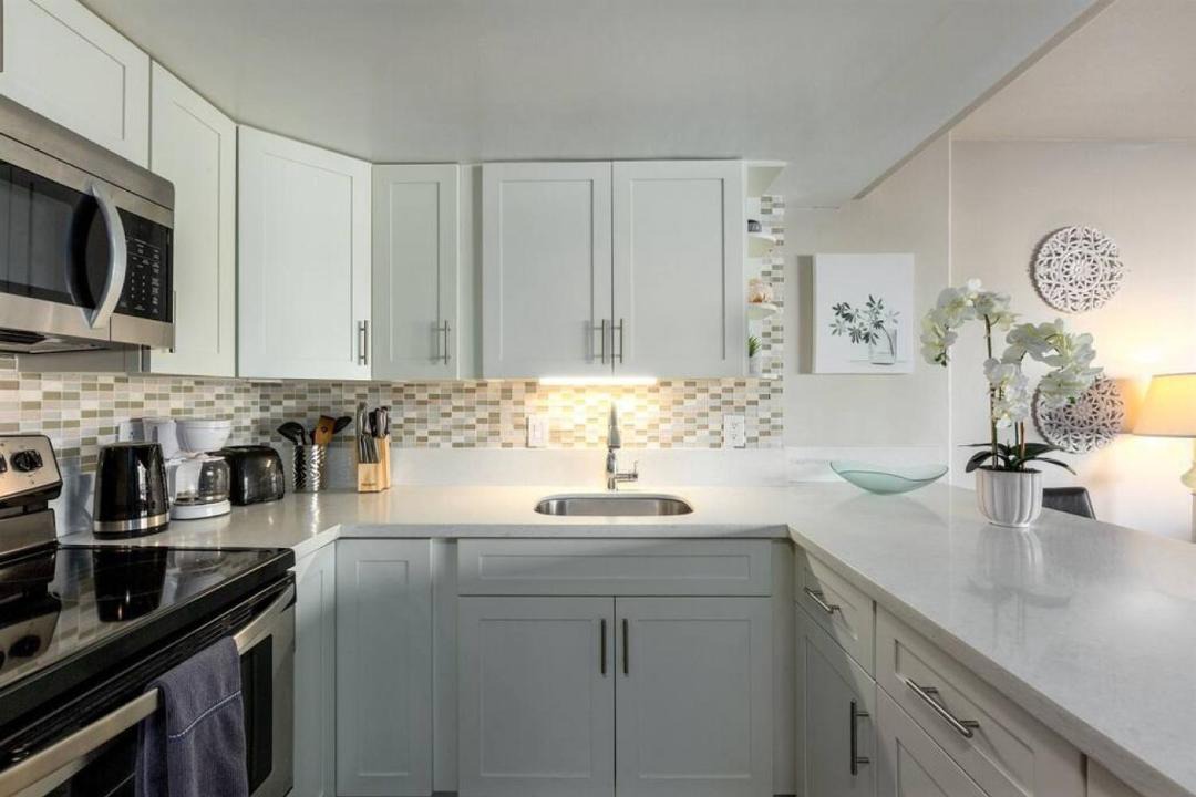 Photo of Kitchen in Waikiki