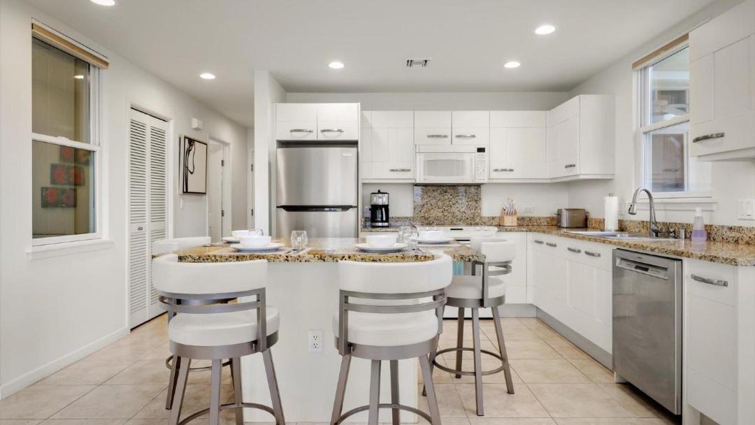 Photo of Kitchen in Historic Kailua Village