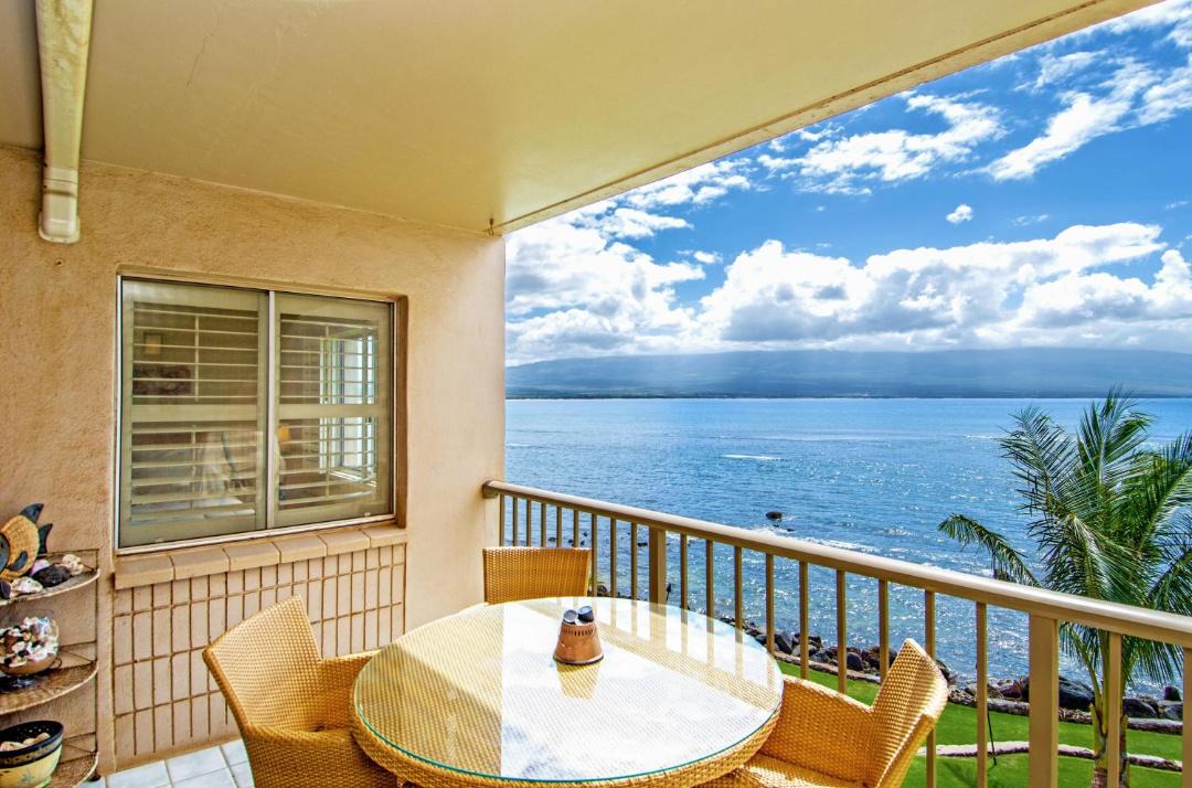 Photo of Patio Balcony in Maalaea