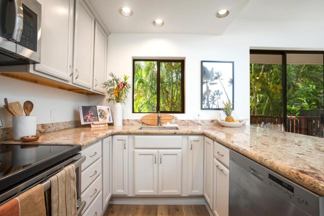 Photo of Kitchen in Napili
