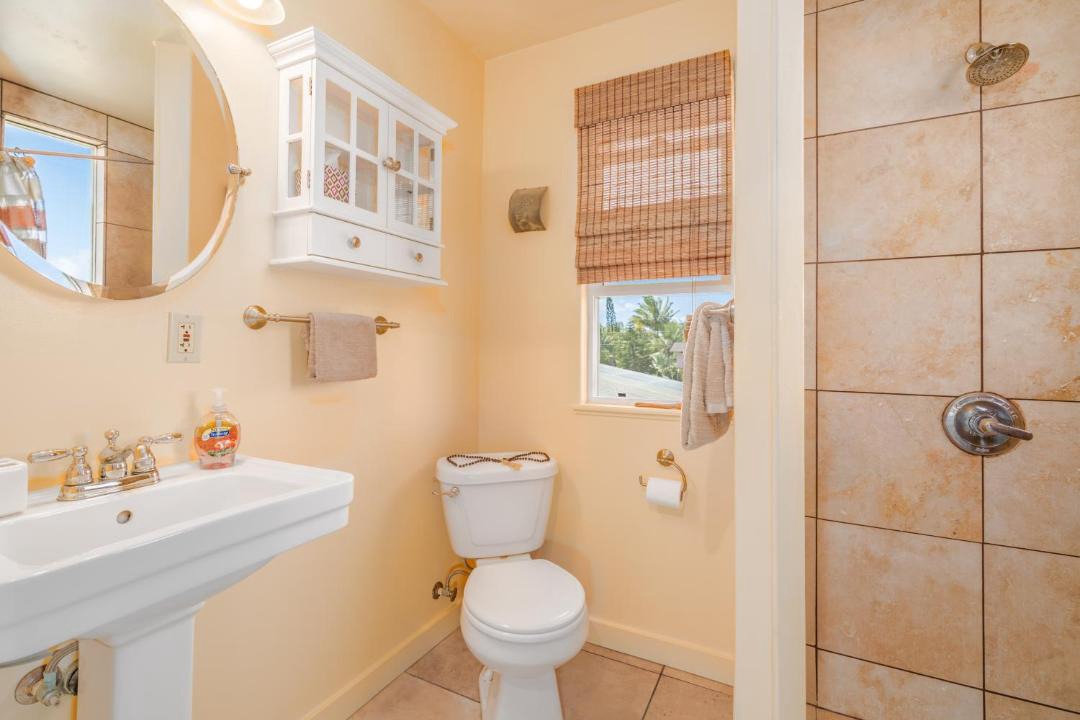 Photo of Bathroom in Kehena