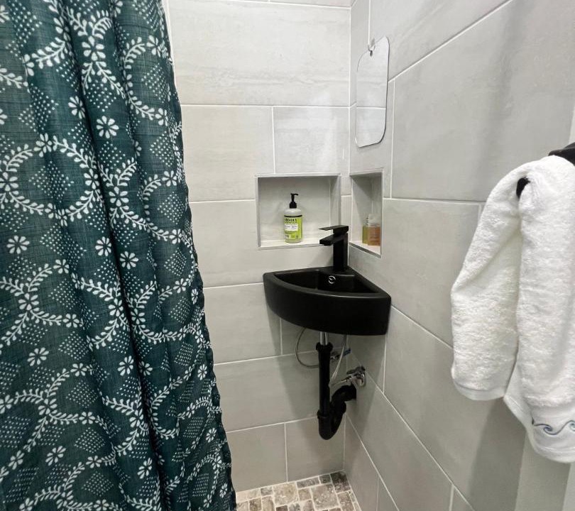 Photo of Bathroom in Honaunau-Napoopoo