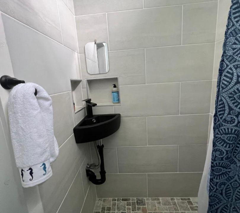 Photo of Bathroom in Honaunau-Napoopoo