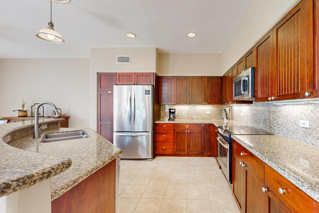 Photo of Kitchen in Waikoloa