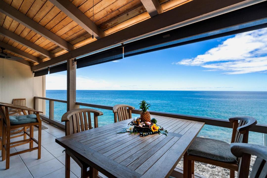 Photo of Patio Balcony in Kahaluu Bay