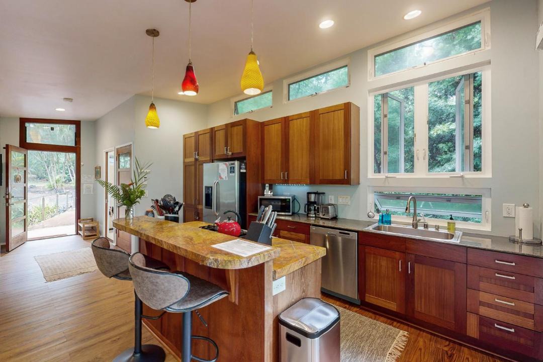 Photo of Livingroom in Kehena Beach Estates