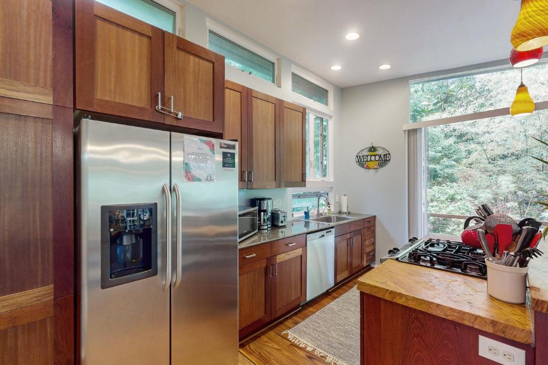 Photo of Kitchen in Kehena Beach Estates