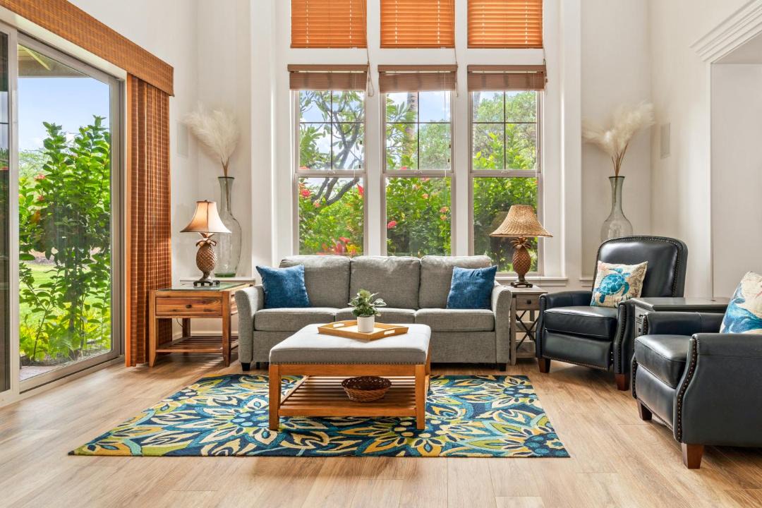 Photo of Livingroom in Kulalani