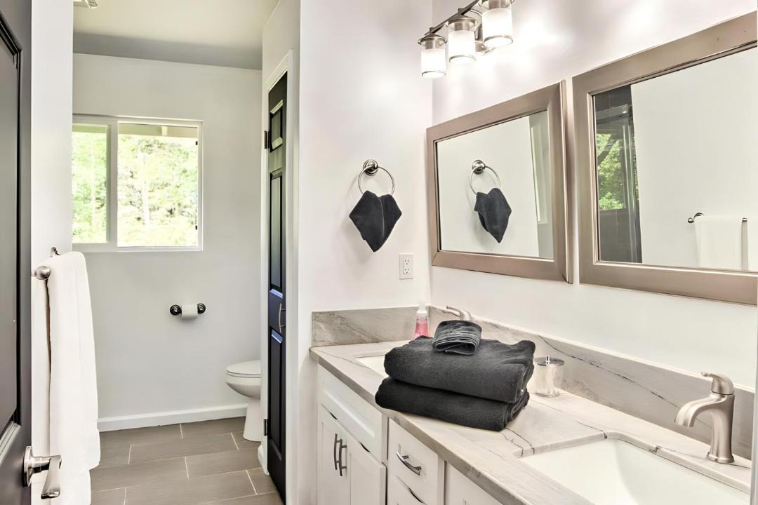 Photo of Bathroom in Keaau
